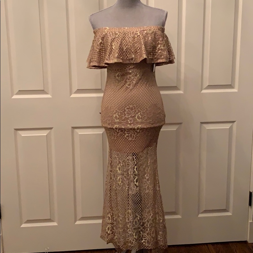 NEW Haute Rogue gold lace dress